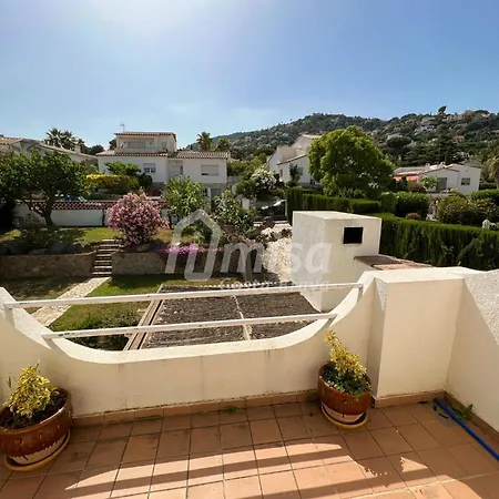 Brisa Marina Calonge